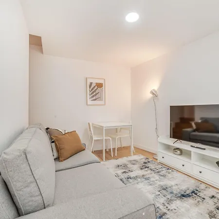 Gilberto Apartment